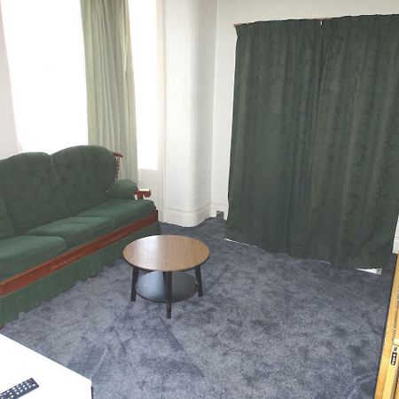 Beeton Villas Holiday Apartments Blackpool Extérieur photo