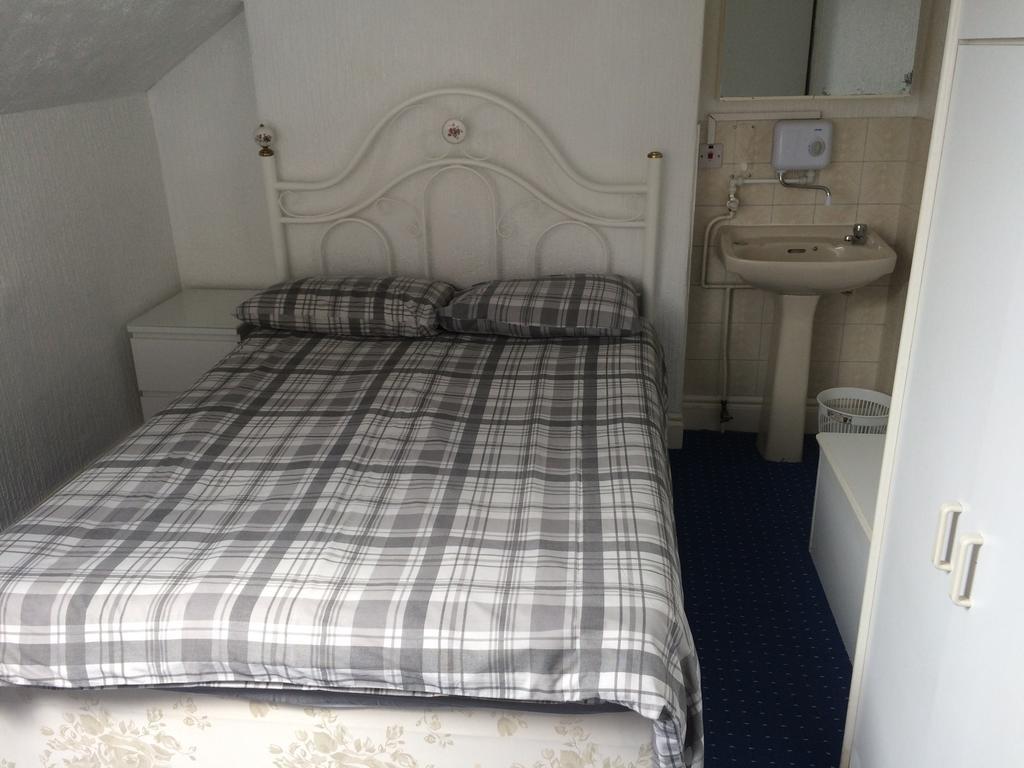 Beeton Villas Holiday Apartments Blackpool Extérieur photo