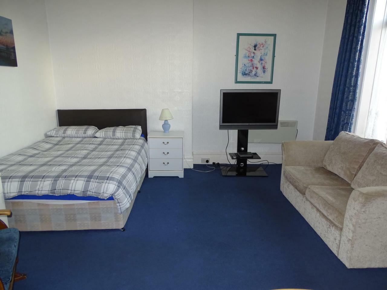 Beeton Villas Holiday Apartments Blackpool Extérieur photo
