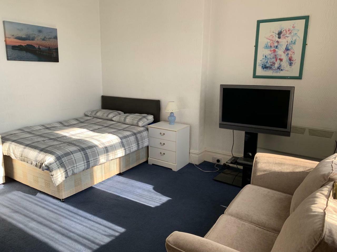 Beeton Villas Holiday Apartments Blackpool Extérieur photo