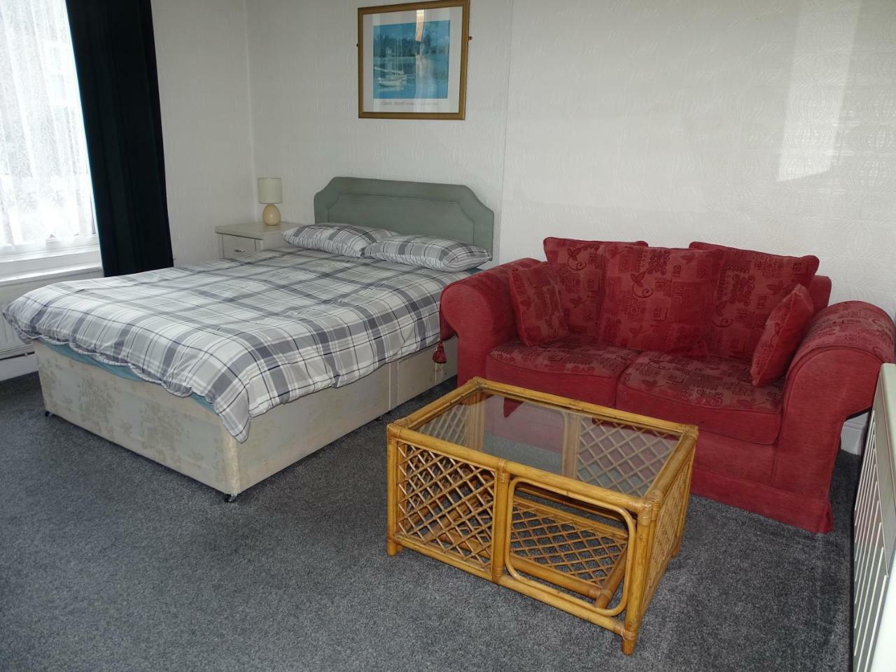 Beeton Villas Holiday Apartments Blackpool Extérieur photo