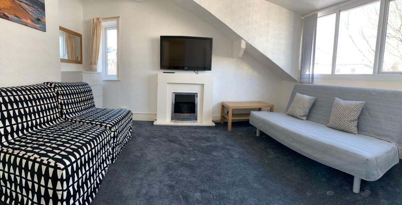 Beeton Villas Holiday Apartments Blackpool Extérieur photo