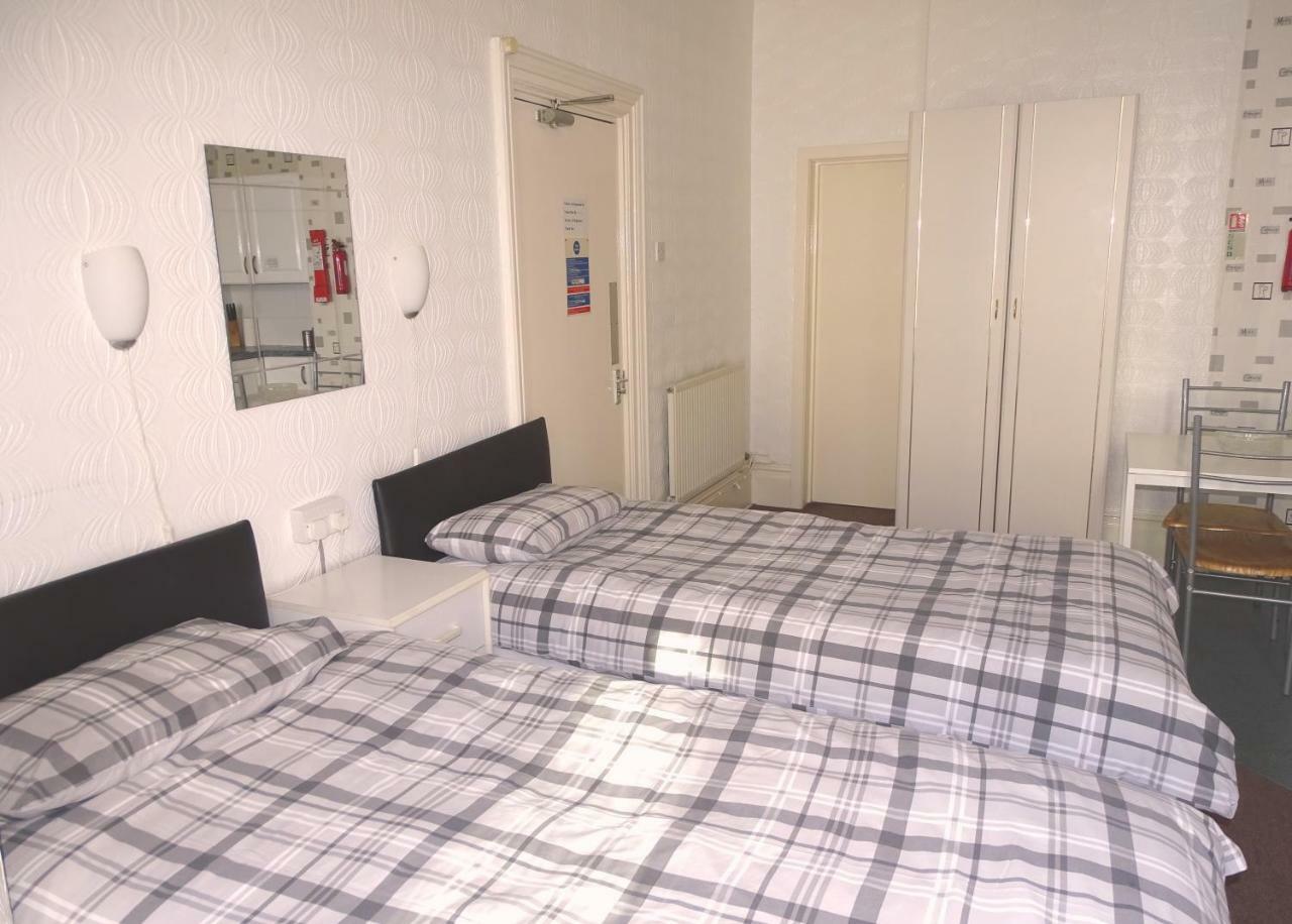Beeton Villas Holiday Apartments Blackpool Extérieur photo