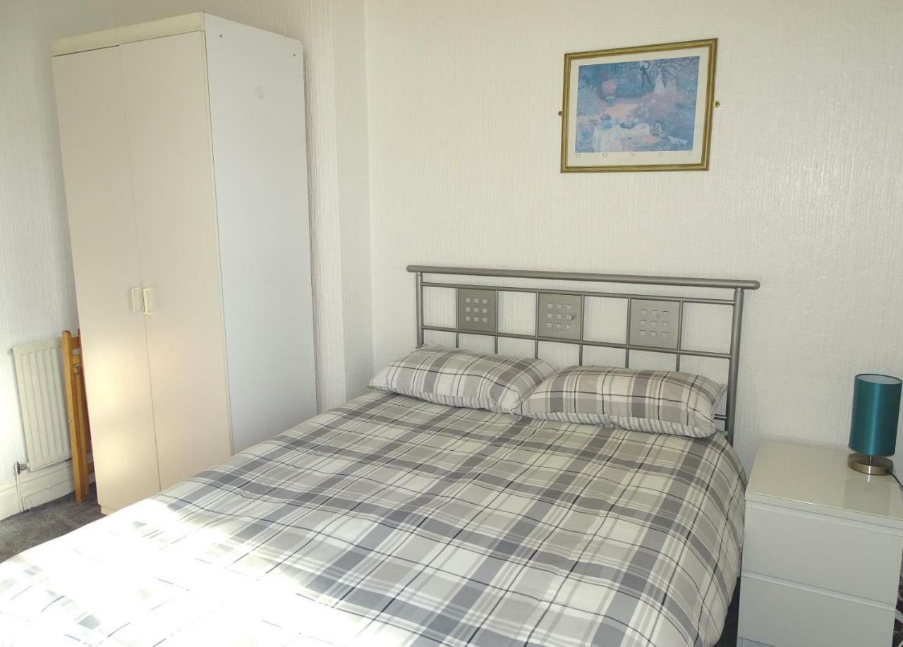 Beeton Villas Holiday Apartments Blackpool Extérieur photo