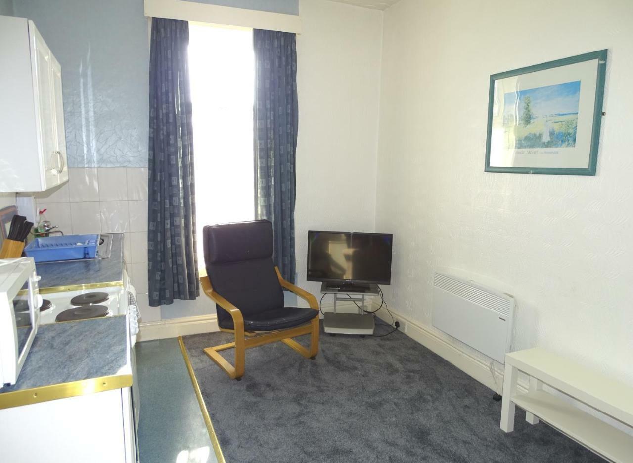 Beeton Villas Holiday Apartments Blackpool Extérieur photo