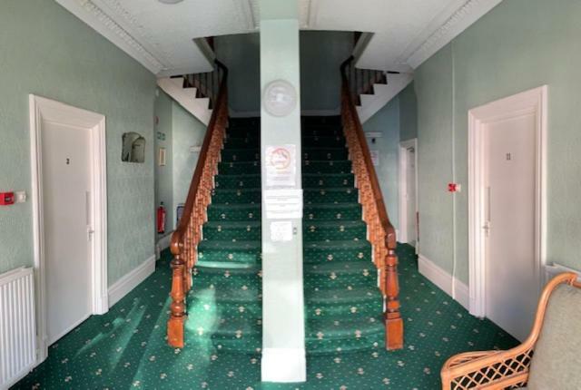 Beeton Villas Holiday Apartments Blackpool Extérieur photo